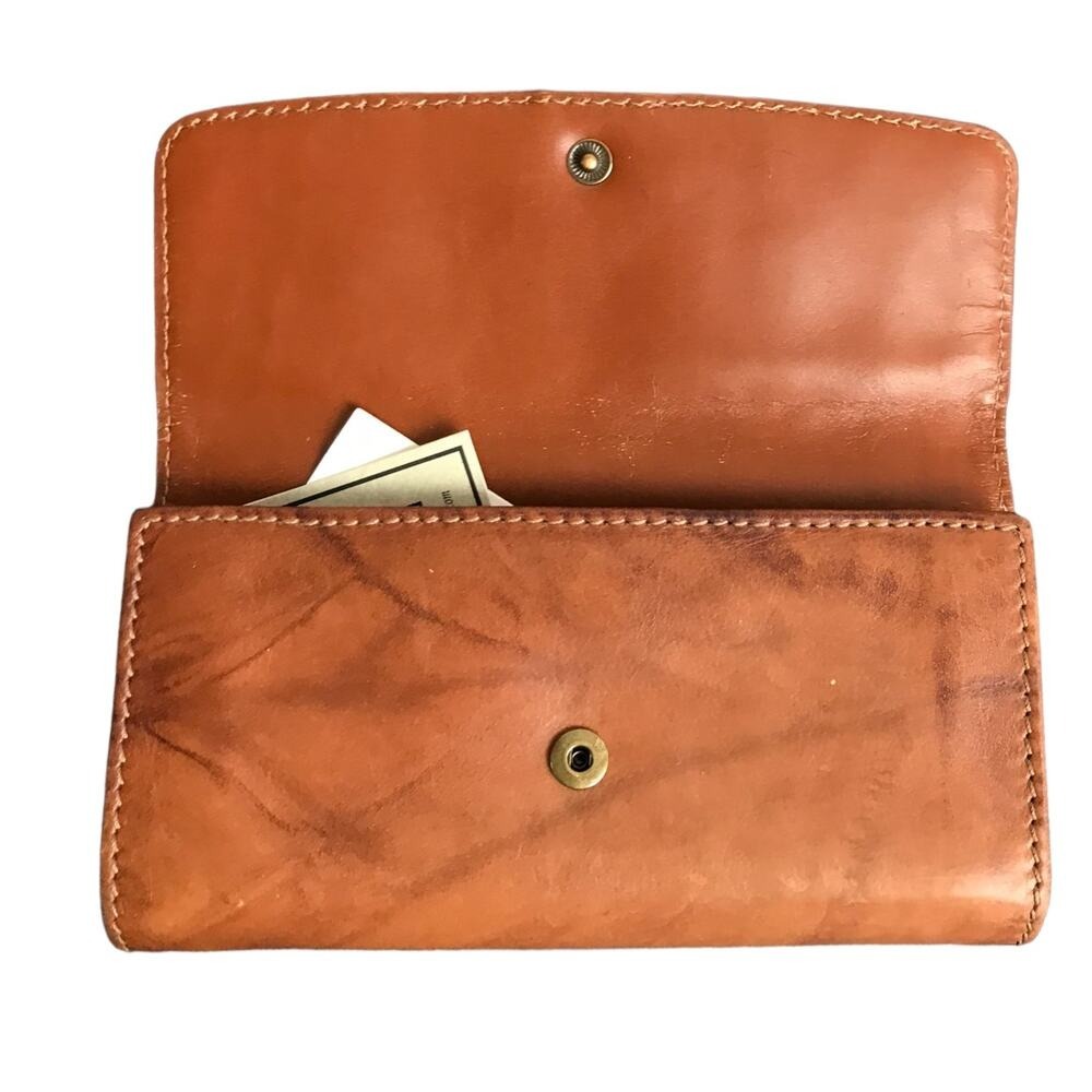 Frye Wallet Women Large Saddle Campus Leather Trifold Distressed 34DB983-SDL - Picture 6 of 9